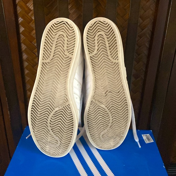 ADIDAS - SuperStars 10M - Picture 5 of 8